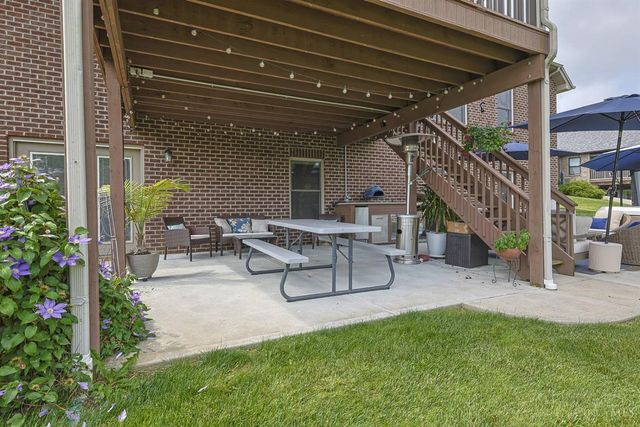 876 Madison Ridge Road, Lawrenceburg, IN 47025