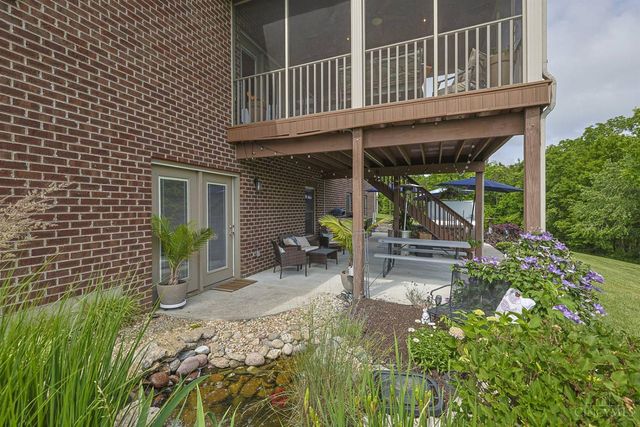 876 Madison Ridge Road, Lawrenceburg, IN 47025