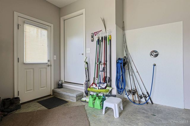 876 Madison Ridge Road, Lawrenceburg, IN 47025