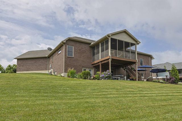 876 Madison Ridge Road, Lawrenceburg, IN 47025