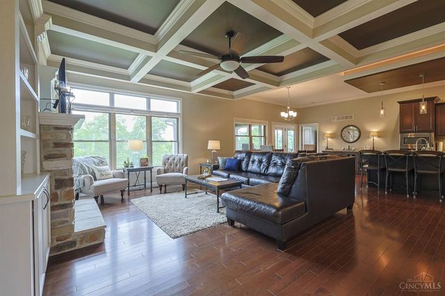 876 Madison Ridge Road, Lawrenceburg, IN 47025
