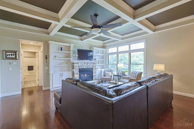 876 Madison Ridge Road, Lawrenceburg, IN 47025