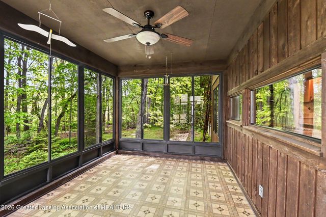 1135 Woodwind Trail, Haslett, MI 48840