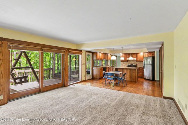 1135 Woodwind Trail, Haslett, MI 48840