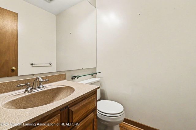 1135 Woodwind Trail, Haslett, MI 48840