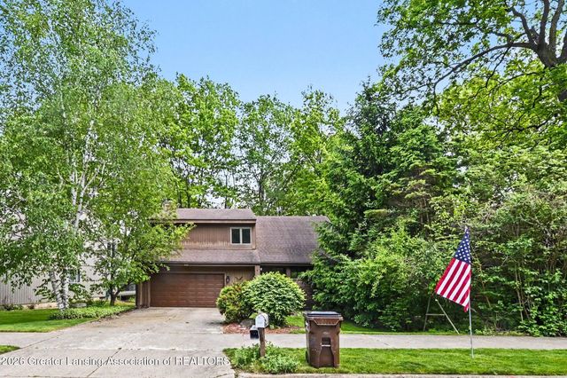1135 Woodwind Trail, Haslett, MI 48840