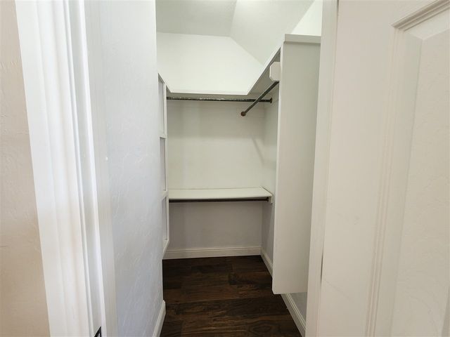 2202 SW 53rd St, Lawton, OK 73505