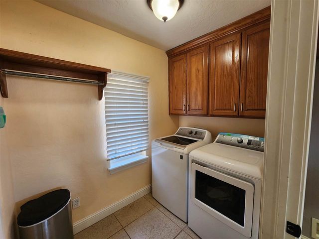 2202 SW 53rd St, Lawton, OK 73505