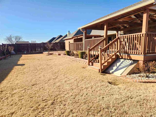 2202 SW 53rd St, Lawton, OK 73505