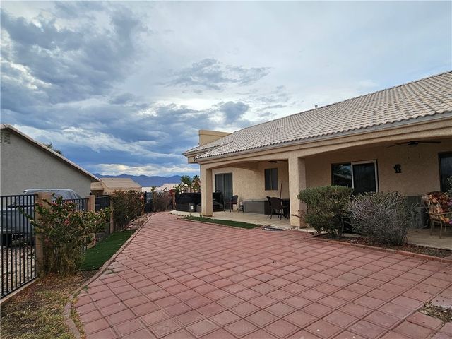2084 E Crystal Drive, Fort Mohave, AZ 86426