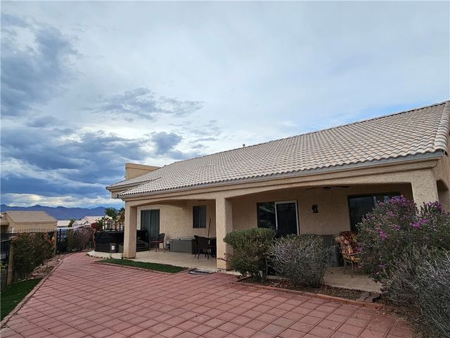 2084 E Crystal Drive, Fort Mohave, AZ 86426