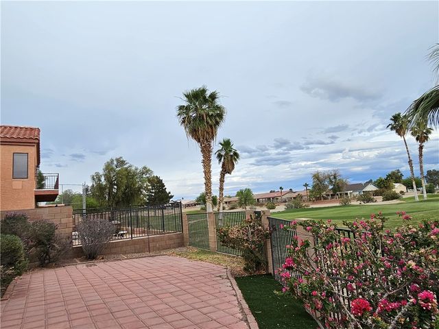 2084 E Crystal Drive, Fort Mohave, AZ 86426