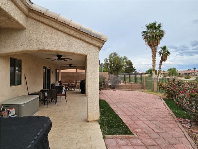 2084 E Crystal Drive, Fort Mohave, AZ 86426