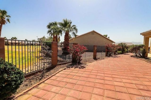 2084 E Crystal Drive, Fort Mohave, AZ 86426
