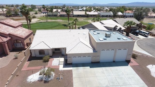 2084 E Crystal Drive, Fort Mohave, AZ 86426