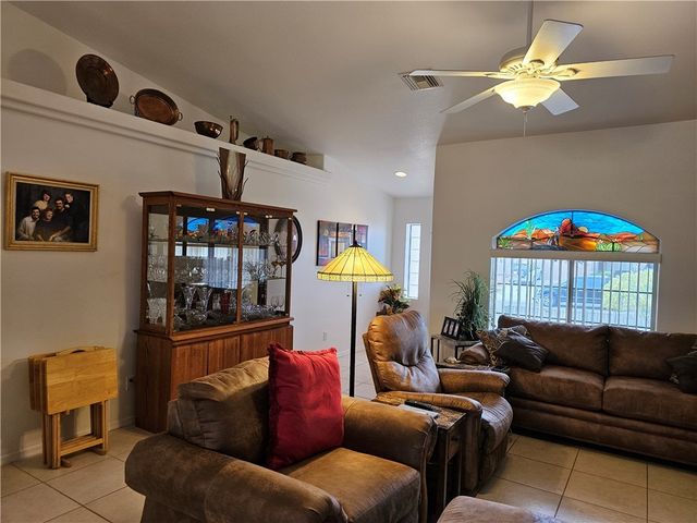 2084 E Crystal Drive, Fort Mohave, AZ 86426