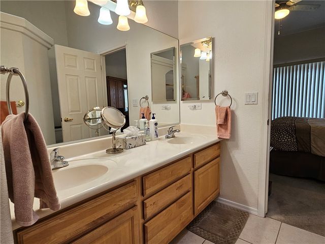 2084 E Crystal Drive, Fort Mohave, AZ 86426