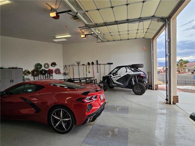 2084 E Crystal Drive, Fort Mohave, AZ 86426