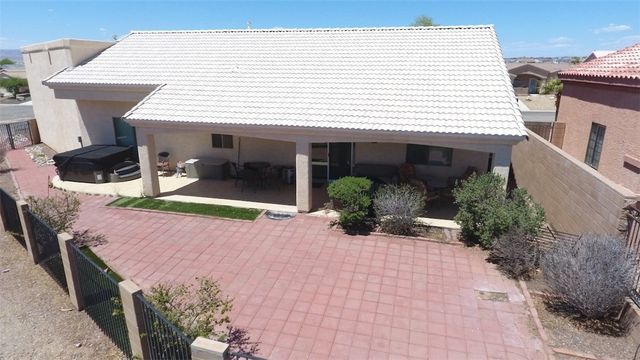 2084 E Crystal Drive, Fort Mohave, AZ 86426