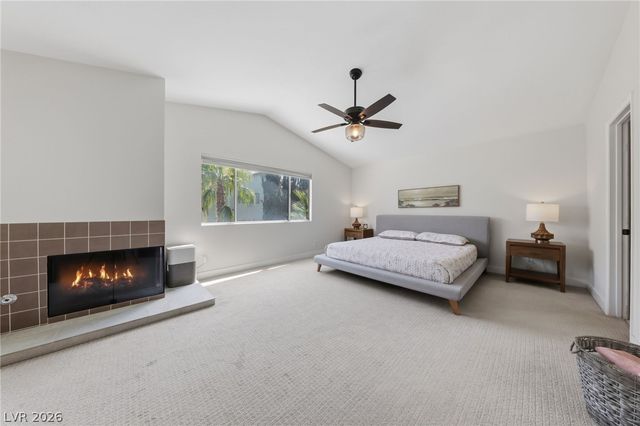 9401 Crown Vista Lane, Las Vegas, NV 89117