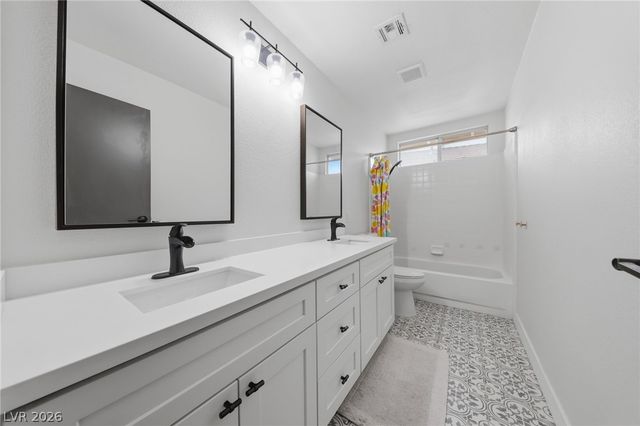 9401 Crown Vista Lane, Las Vegas, NV 89117