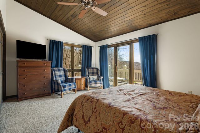 326 El Miner Drive, Mars Hill, NC 28754