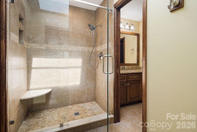 326 El Miner Drive, Mars Hill, NC 28754