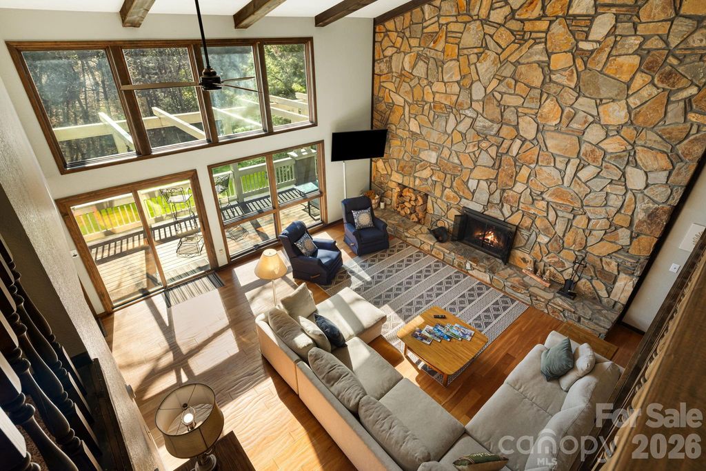 326 El Miner Drive, Mars Hill, NC 28754