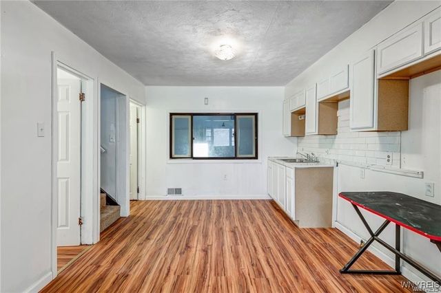 20 Wood Avenue, Buffalo, NY 14211