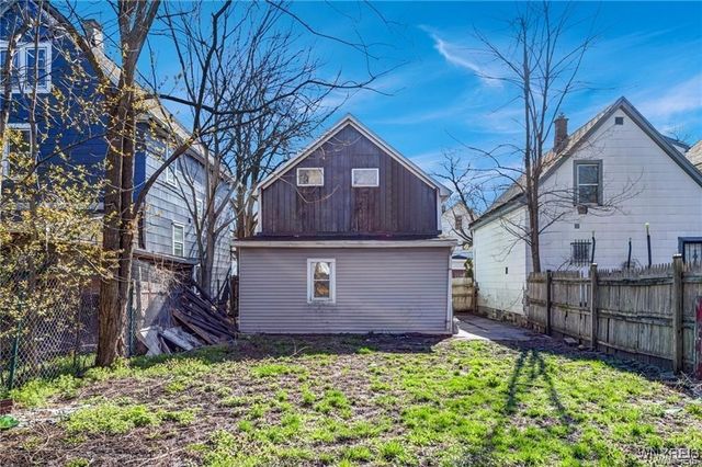 20 Wood Avenue, Buffalo, NY 14211