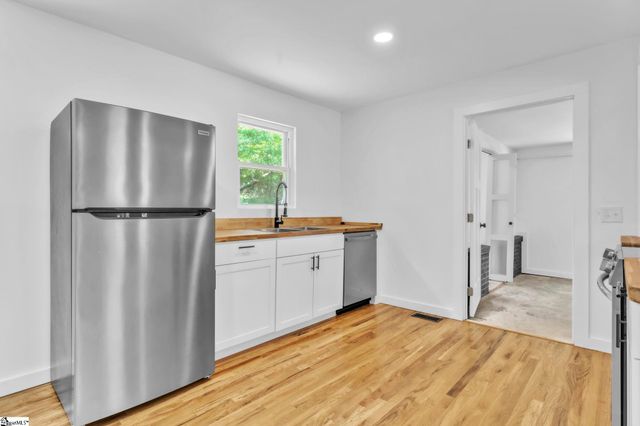 158 Rosemond Street, Pickens, SC 29671
