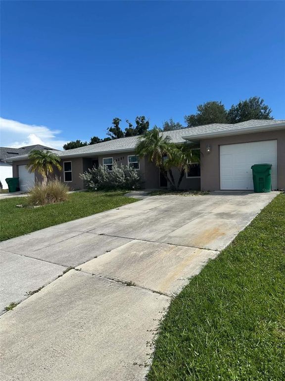 9297 ANITA AVENUE B, Englewood, FL 34224