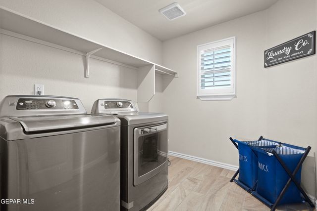 7317 GLACIER Drive, El Paso, TX 79911