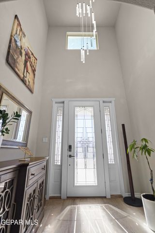 7317 GLACIER Drive, El Paso, TX 79911