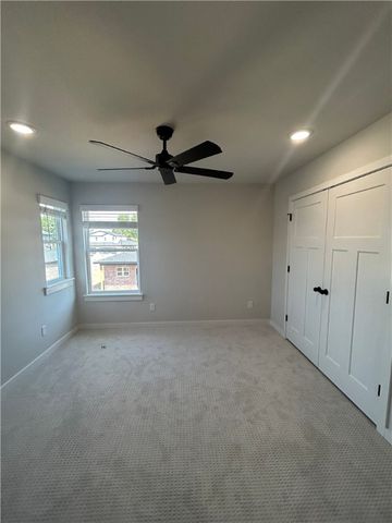 623 Cosmos Street, Centerton, AR 72719