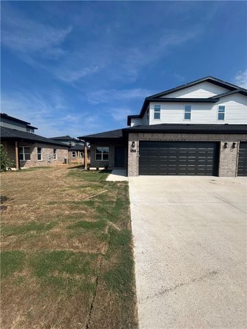 623 Cosmos Street, Centerton, AR 72719