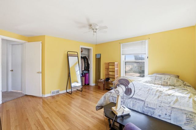 1228 Dover Court, Davenport, IA 52803