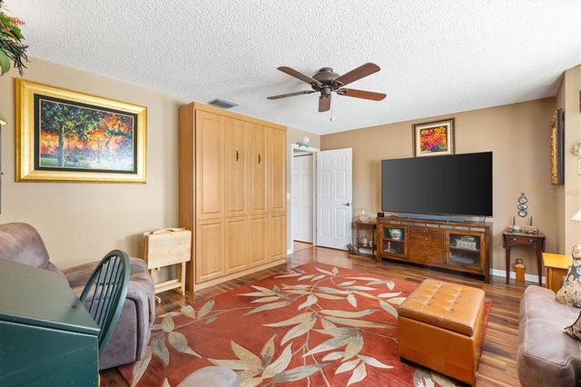 2054 PALO ALTO AVENUE, The Villages, FL 32159