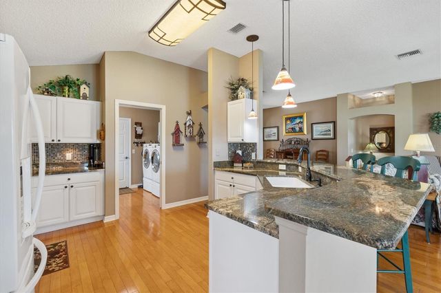 2054 PALO ALTO AVENUE, The Villages, FL 32159