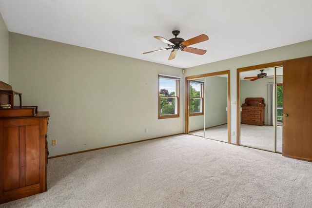 7400 N Pierron ROAD, Glendale, WI 53209