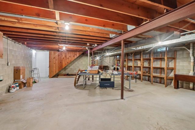 7400 N Pierron ROAD, Glendale, WI 53209