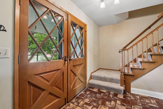 7400 N Pierron ROAD, Glendale, WI 53209