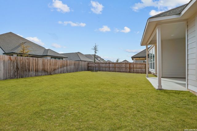 138 Heidi Hill, Castroville, TX 78009