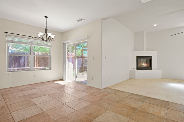 7023 Vuelta Vistoso, Santa Fe, NM 87507
