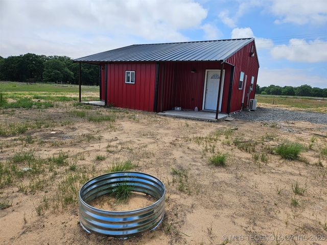 3226 Lark Road, Kingston, OK 73439