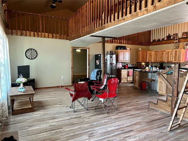 3226 Lark Road, Kingston, OK 73439