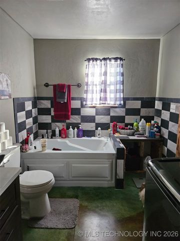 3226 Lark Road, Kingston, OK 73439