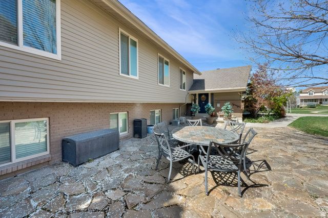 698 E 200 S, Bountiful, UT 84010
