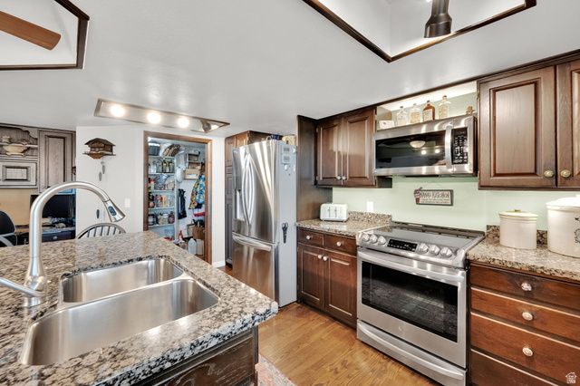 698 E 200 S, Bountiful, UT 84010