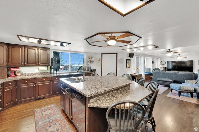 698 E 200 S, Bountiful, UT 84010